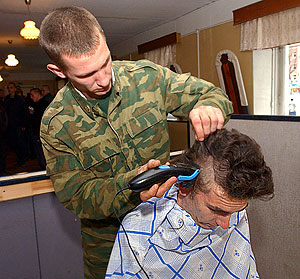 Ищут военные, ищет милиция Ищут военные, ищет милиция