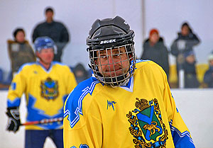 Пропавший губернатор обещает вернуться Пропавший губернатор обещает вернуться