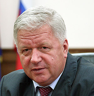 Осенью могут уволить до 400 тысяч человек Осенью могут уволить до 400 тысяч человек