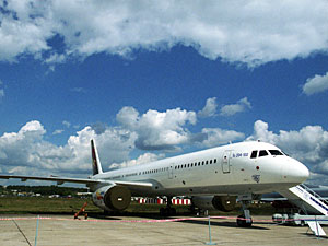 Ту-204: самолет-инвалид Ту-204: самолет-инвалид