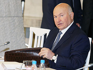 Лужков отчитался Лужков отчитался