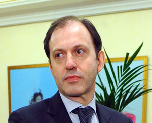 Митволь хочет суда Митволь хочет суда