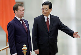 Медведев и Ху шлют сигнал Пхеньяну Медведев и Ху шлют сигнал Пхеньяну