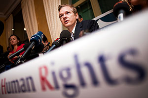 Кто хранит секреты Пентагона? Кто хранит секреты Пентагона?