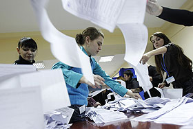 Выборы не помогут Выборы не помогут