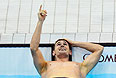 Кэмерон ван де Бург, Южная Африка. Проплыл сто метров брассом за рекордные 58,46 секунды.