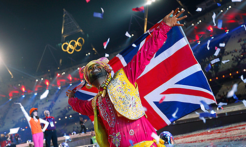 На Олимпийском стадионе в Лондоне прошло красочное представление, приуроченное церемонии закрытия ХХХ летних Олимпийских Игр. Игры-2012 проходили в Лондоне с 27 июля по 12 августа. На Олимпиаде было разыграно 302 комплекта наград.