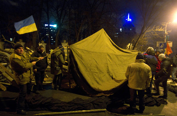 ���� �������� ����� ��������, ������ ���� �����. �������� ��������� �������� ����������� �� ����� ����������� - ����� ��������� ���� �� ������� ������� ����� "�����������", ��� ������ ����������� �������� � ��������� �����������. ����� ����, �� ����� ����������� ����� ������������� ���������� ���������� ���� ������� ���������. ������ ������������� � ����������� ������� ��������, ��� ���� � ���� ������������ ��������� �� ����� �������� ����� ������ ��������� ����.