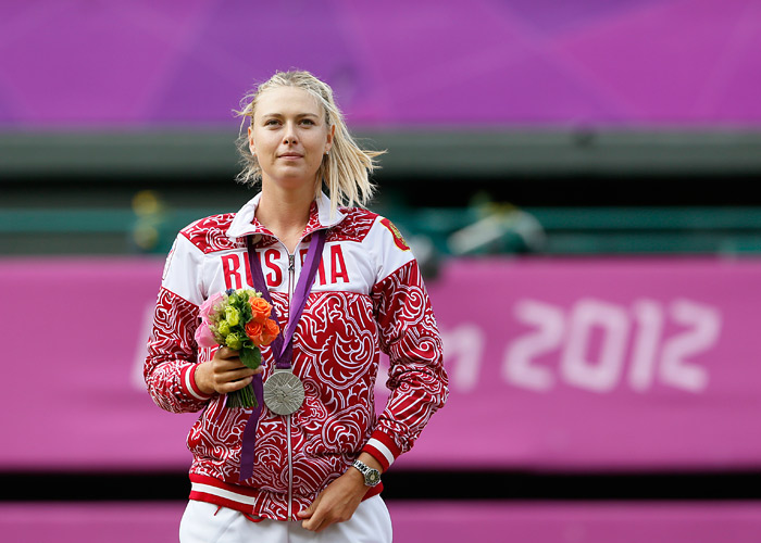На летней Олимпиаде-2012 Шарапова дошла до финала, где уступила американке Серене Уильямс. Россиянка стала серебряным призером Игр.