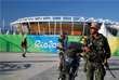 Безопасность во время проведения Олимпийских игр будут обеспечивать около 85 тысяч человек, из них 47 тысяч полицейских и 38 тысяч солдат. После теракта в Ницце власти Бразилии заверили, что пересмотрят планы по обеспечению безопасности.