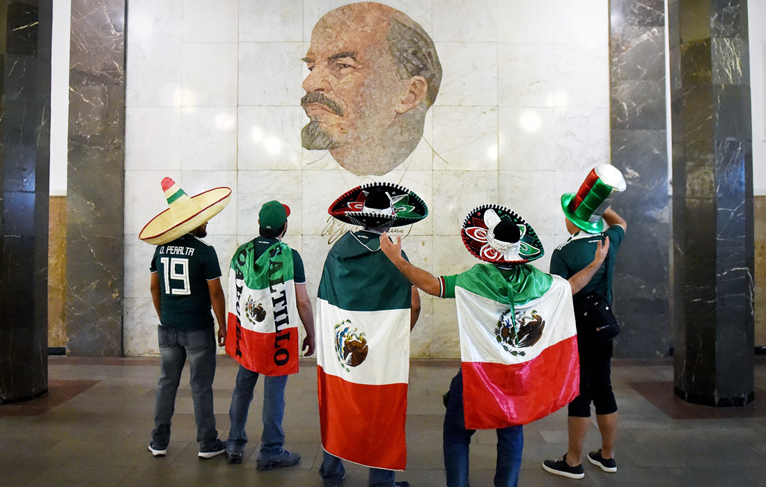 Болельщики Мексики в московском метро