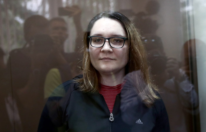 Вторую фигурантку дела "Нового величия" Дубовик перевели под домашний арест Вторую фигурантку дела "Нового величия" Дубовик перевели под домашний арест