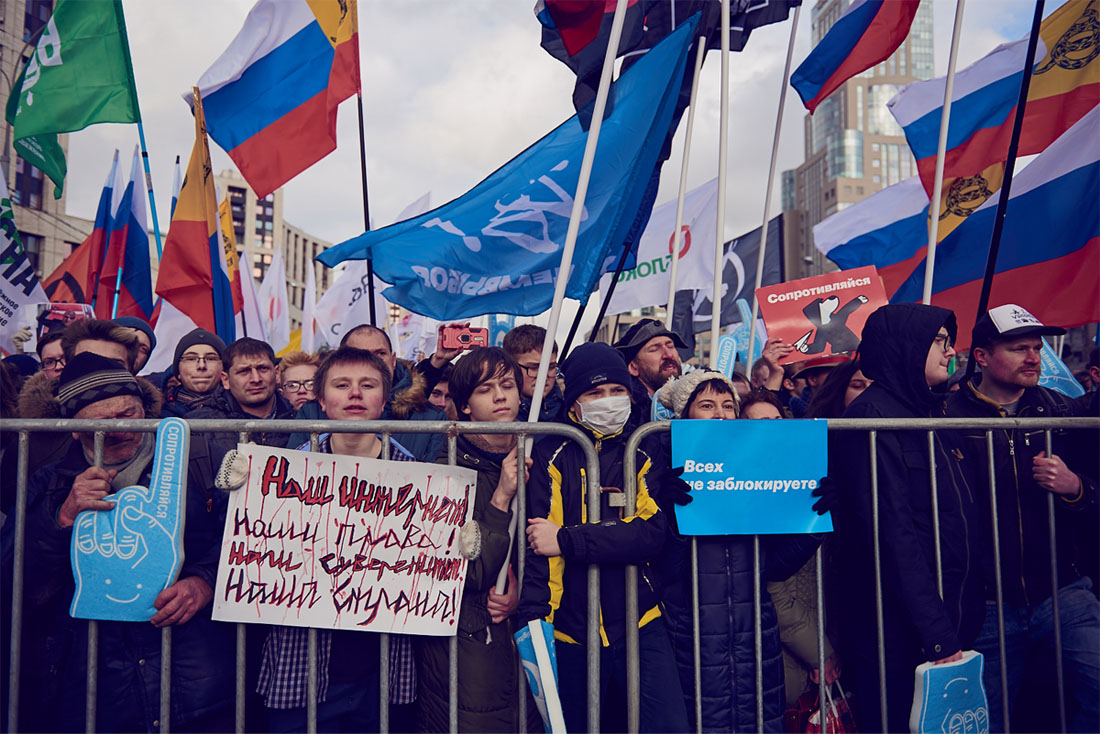 Эти законопроекты были инициированы группой парламентариев, в том числе сенаторами Андреем Клишасом и Людмилой Боковой, а также депутатом Госдумы Дмитрием Вяткиным