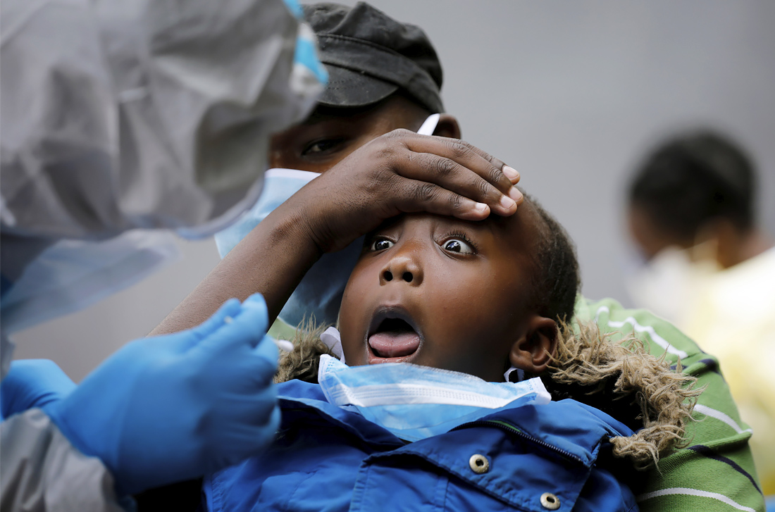 2 мая. В Найроби работники министерства здравоохранения Кении начали массовое тестирование граждан на COVID-19. В стране выявлено 535 заболевших коронавирусной инфекцией, скончались 24 человека.