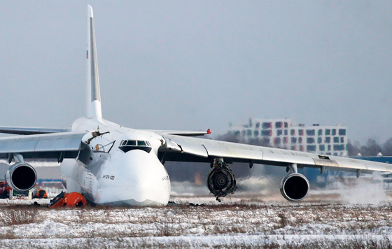 Аварийная посадка Ан-124 в Новосибирске
