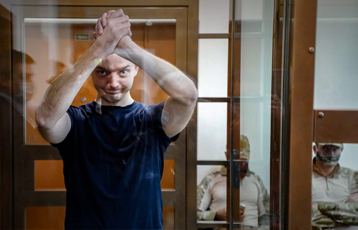 Рогозин выразил надежду на освобождение Сафронова Рогозин выразил надежду на освобождение Сафронова