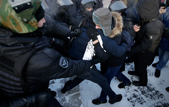 Акции в поддержку Алексея Навального