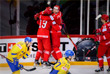 Сборная Белоруссии празднует гол, принесший неожиданную победу над Швецией - 1:0