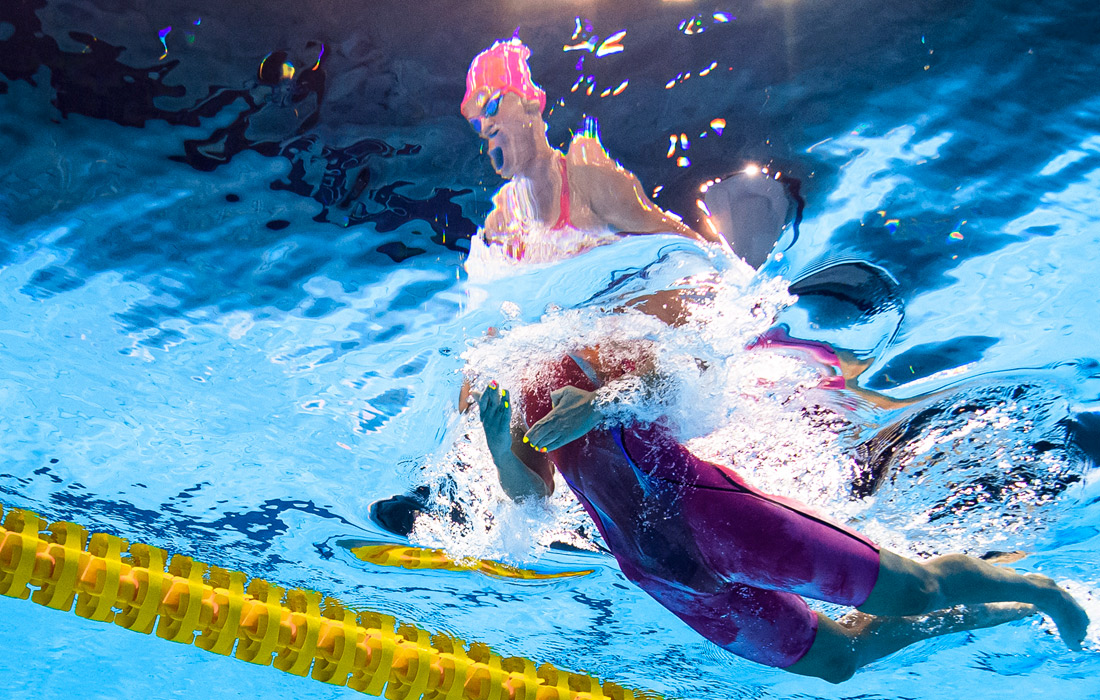 Российская пловчиха Юлия Ефимова во время заплыва на 100 м брассом в полуфинале Олимпийских игр