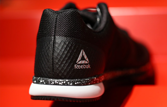 Adidas продает Reebok за 2,1 млрд евро Adidas продает Reebok за 2,1 млрд евро