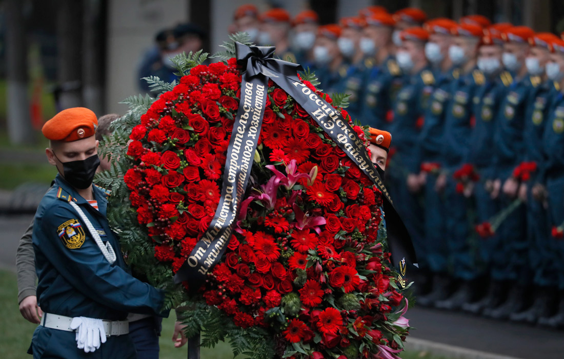 На церемонии прощания в Национальном центре управления в кризисных ситуациях
