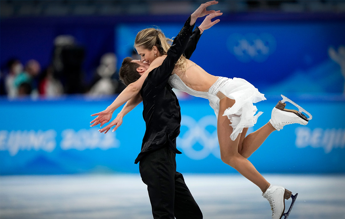 Виктория Синицина и Никита Кацалапов показали второй результат в произвольной программе, заработав для сборной России девять баллов