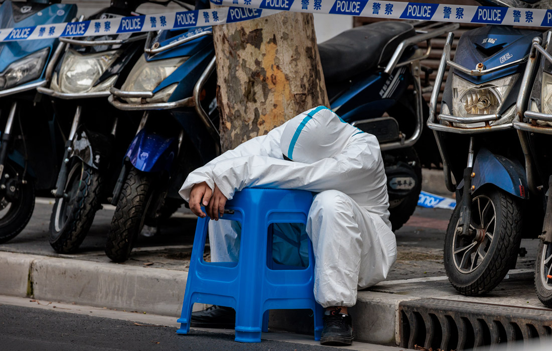 14 марта. В Китае наблюдается сильнейшая вспышка заболеваемости коронавирусом COVID-19 с начала пандемии, она связана со "стелс-омикроном", который распространяется быстрее оригинального "омикрона".