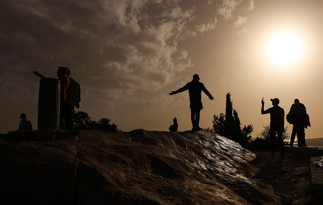 Пыль из пустыни Сахары накрыла Грецию