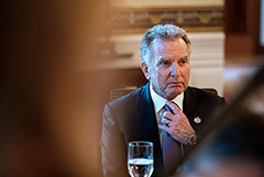 ������� ������� ����� ������� � �������������� �� ������� � ��������� ������