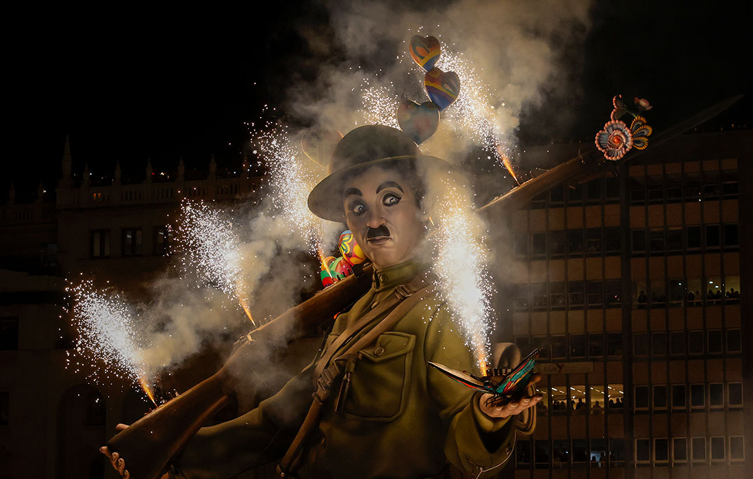 Фестиваль Лас-Фальяс в Валенсии