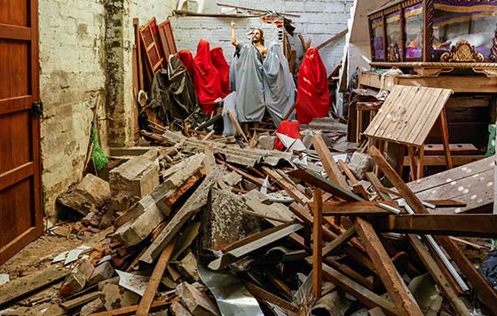 Последствия землетрясения в Колумбии Последствия землетрясения в Колумбии