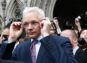 Лондон решил выдать Ассанжа Лондон решил выдать Ассанжа