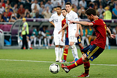 Евро-2012: Испания победила Францию