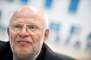 "Иноагентов" отправят в Конституционный суд "Иноагентов" отправят в Конституционный суд