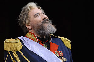 Мужчины с низким голосом больше зарабатывают Мужчины с низким голосом больше зарабатывают