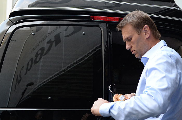 Навальный определился с дебатами Навальный определился с дебатами