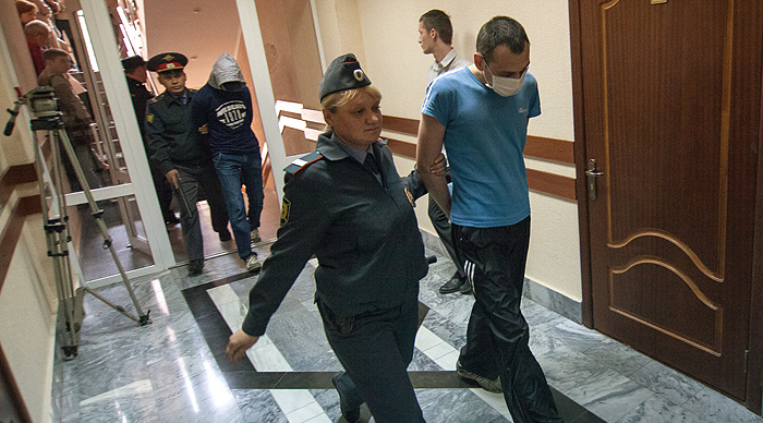Потерпевший по делу "Дальнего" рассказал о пытках Потерпевший по делу "Дальнего" рассказал о пытках