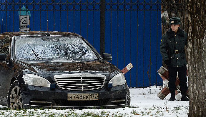 Сердюкова отпустили под подписку о невыезде Сердюкова отпустили под подписку о невыезде