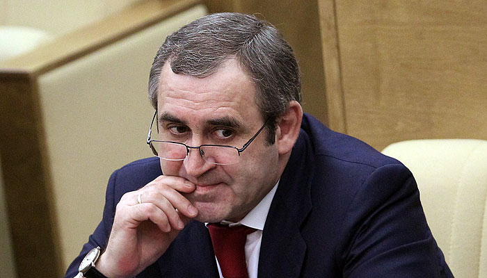 Неверов рассказал о дачах Неверов рассказал о дачах