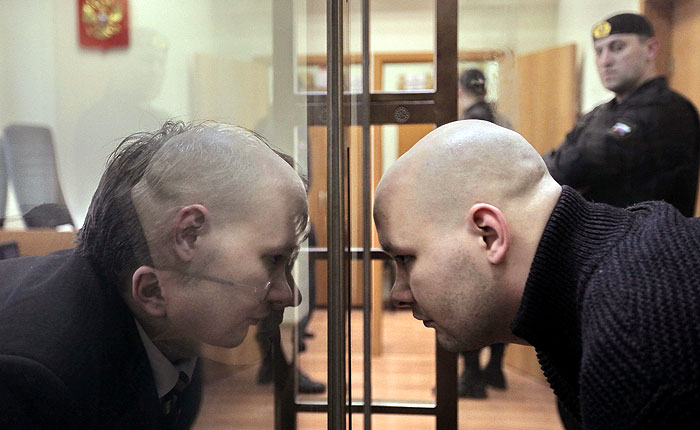 Суд направил дело националиста Константинова прокурорам Суд направил дело националиста Константинова прокурорам