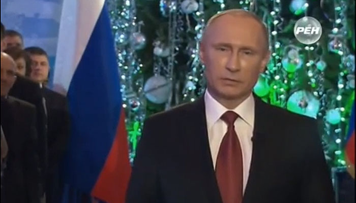 Путин впервые обратился с новогодним обращением не из Москвы Путин впервые обратился с новогодним обращением не из Москвы