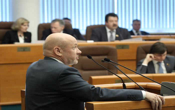 “Единая Россия” предложила отказаться от партийных списков в Мосгордуму “Единая Россия” предложила отказаться от партийных списков в Мосгордуму