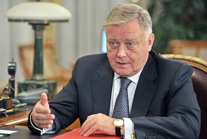 Глава РЖД предложил план развития России стоимостью в триллионы долларов Глава РЖД предложил план развития России стоимостью в триллионы долларов