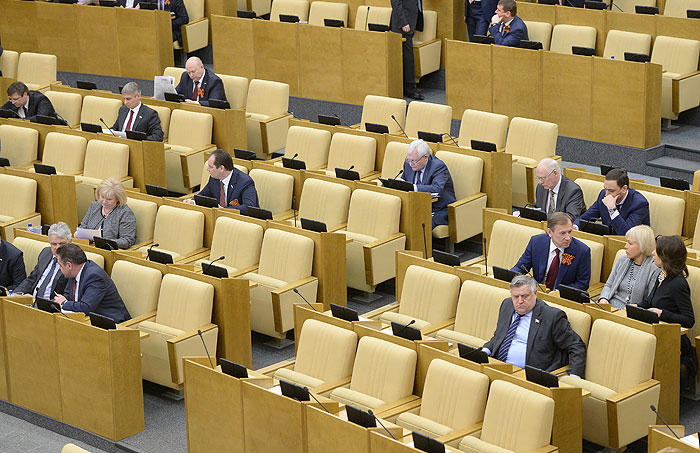Путин внес в Госдуму договор о принятии Крыма в состав России Путин внес в Госдуму договор о принятии Крыма в состав России
