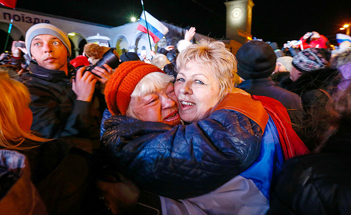 На повышение пенсий крымчан в 2014 году выделят 28 млрд рублей На повышение пенсий крымчан в 2014 году выделят 28 млрд рублей