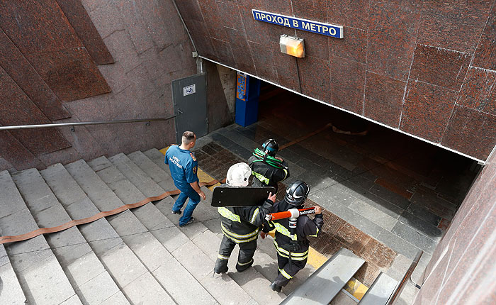 Число жертв аварии в метро возросло до 16 человек Число жертв аварии в метро возросло до 16 человек