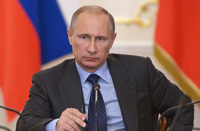 Путин пообещал повлиять на ополченцев для расследования катастрофы "Боинга" Путин пообещал повлиять на ополченцев для расследования катастрофы "Боинга"
