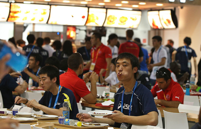 Роспотребнадзор нашел в казанском McDonald’s кишечную палочку Роспотребнадзор нашел в казанском McDonald’s кишечную палочку