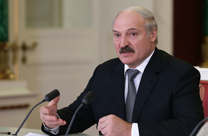 Лукашенко пожаловался на принятый без ведома Путина запрет на белорусский транзит Лукашенко пожаловался на принятый без ведома Путина запрет на белорусский транзит