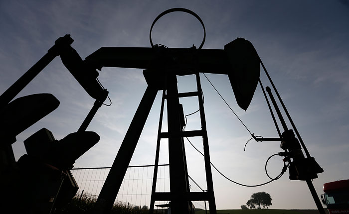 Котировки Brent упали ниже $48 за баррель Котировки Brent упали ниже $48 за баррель